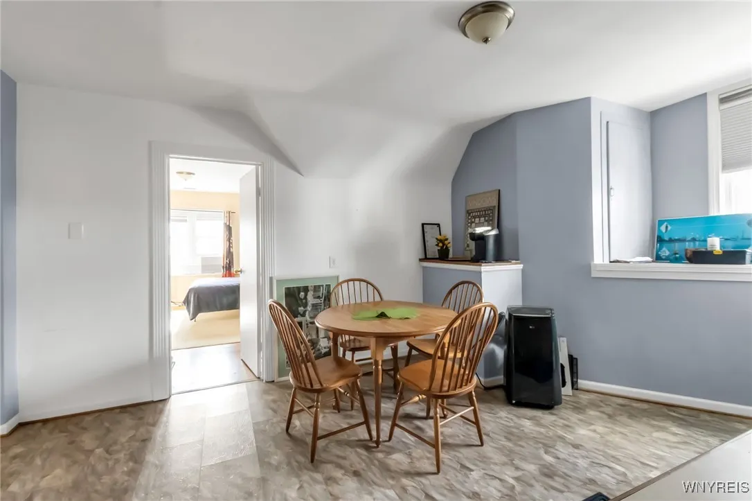 1152 Main Street, Buffalo, New York 14209, Buffalo, New York 14209, 6 Bedrooms Bedrooms, ,4 BathroomsBathrooms,Residential,For Sale,1152 Main Street, Buffalo, New York 14209,0,B1634768