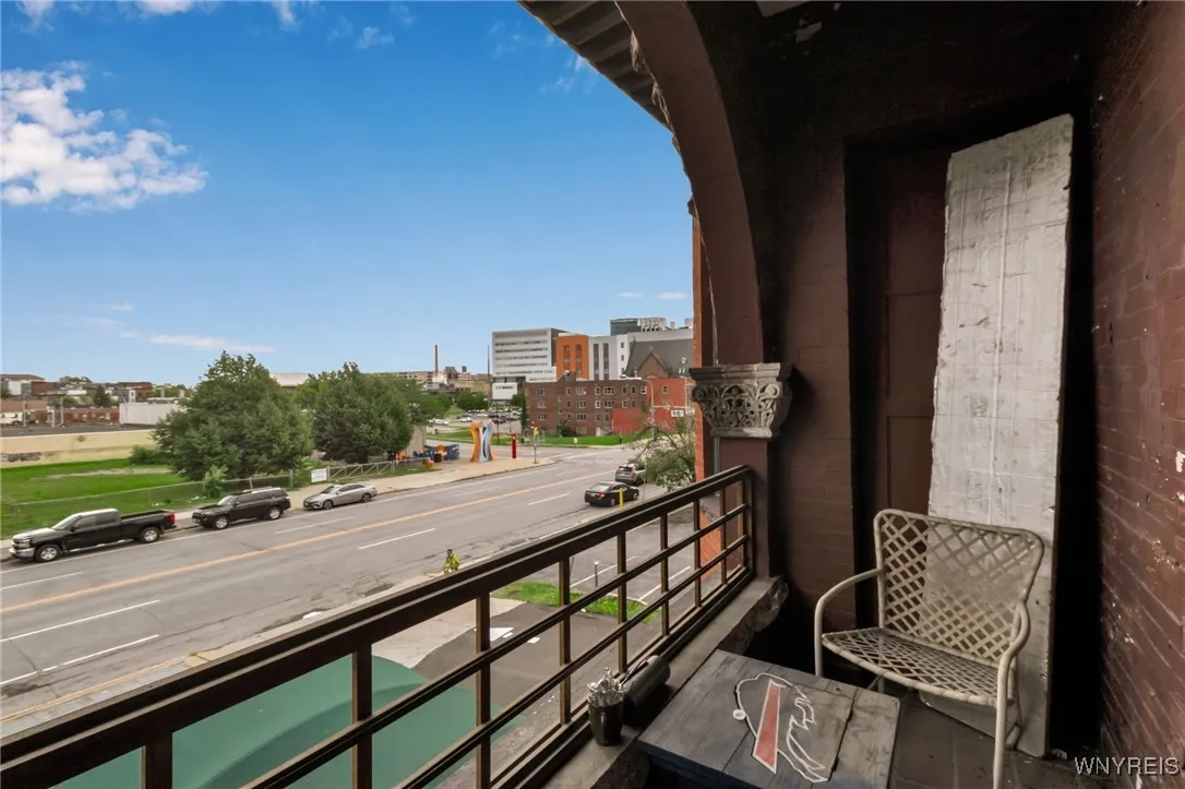 1152 Main Street, Buffalo, New York 14209, Buffalo, New York 14209, 6 Bedrooms Bedrooms, ,4 BathroomsBathrooms,Residential,For Sale,1152 Main Street, Buffalo, New York 14209,0,B1634768