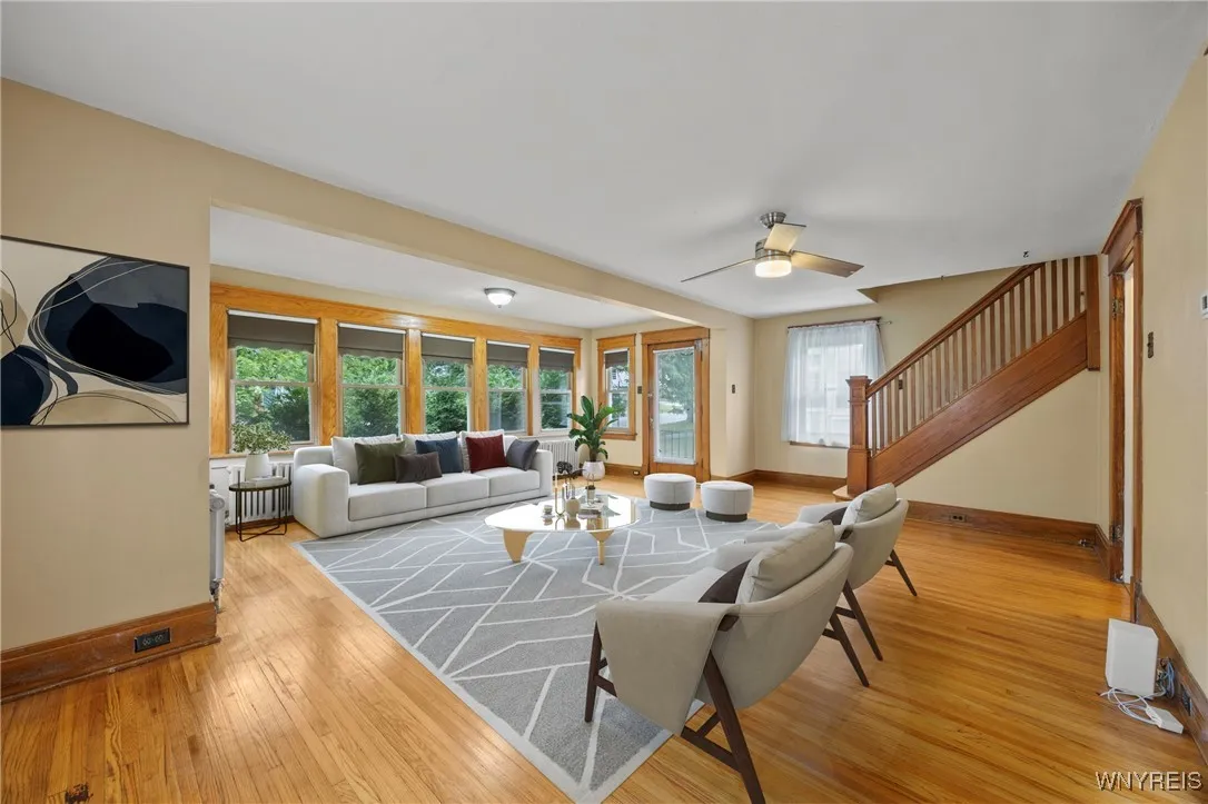 110 Mill Street, Amherst, New York 14221, Amherst, New York 14221, 4 Bedrooms Bedrooms, 7 Rooms Rooms,1 BathroomBathrooms,Residential,For Sale,110 Mill Street, Amherst, New York 14221,0,B1634696