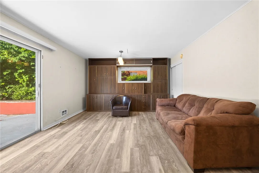 11 Spier Avenue, Brighton, New York 14620, Brighton, New York 14620, 3 Bedrooms Bedrooms, 7 Rooms Rooms,2 BathroomsBathrooms,Residential,Closed,11 Spier Avenue, Brighton, New York 14620,0,R1633955