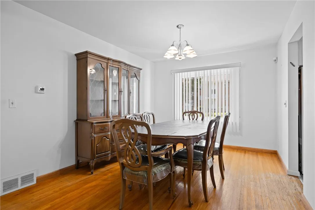 11 Spier Avenue, Brighton, New York 14620, Brighton, New York 14620, 3 Bedrooms Bedrooms, 7 Rooms Rooms,2 BathroomsBathrooms,Residential,Closed,11 Spier Avenue, Brighton, New York 14620,0,R1633955