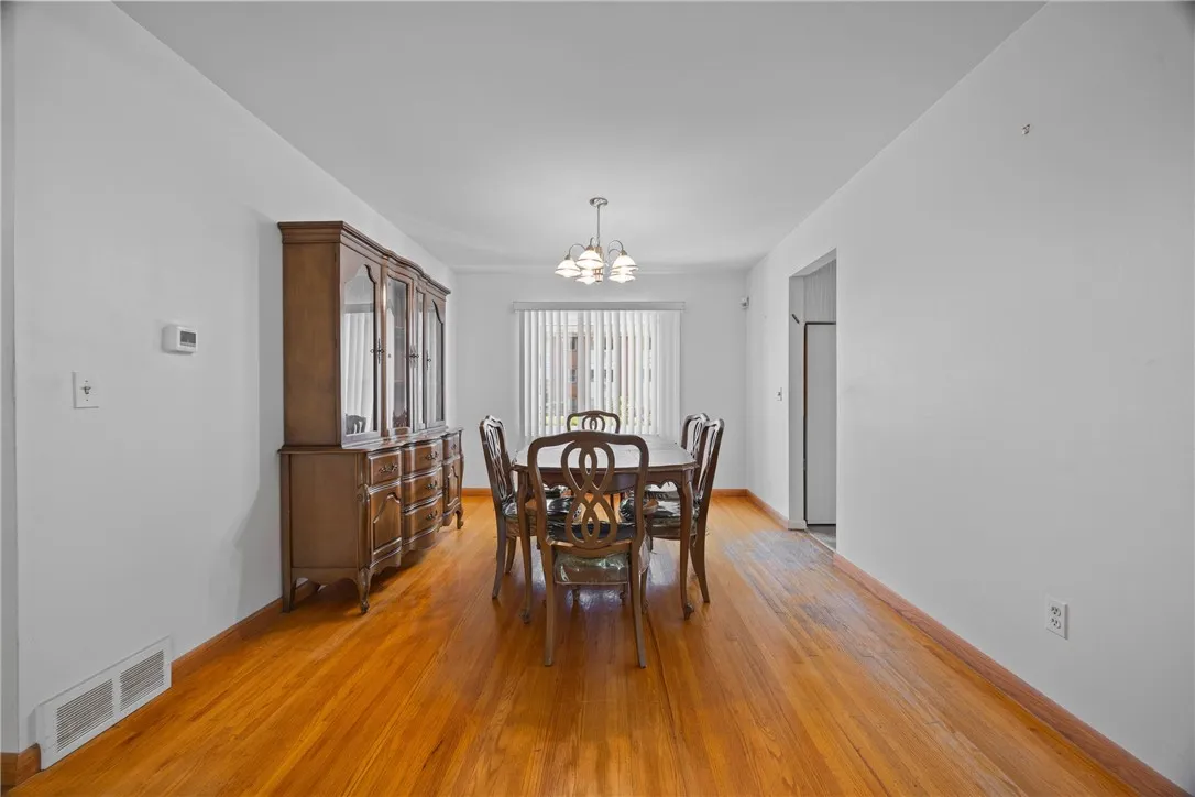 11 Spier Avenue, Brighton, New York 14620, Brighton, New York 14620, 3 Bedrooms Bedrooms, 7 Rooms Rooms,2 BathroomsBathrooms,Residential,Closed,11 Spier Avenue, Brighton, New York 14620,0,R1633955