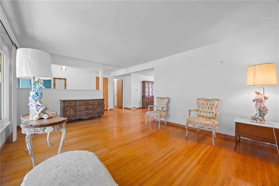 11 Spier Avenue, Brighton, New York 14620, Brighton, New York 14620, 3 Bedrooms Bedrooms, 7 Rooms Rooms,2 BathroomsBathrooms,Residential,Closed,11 Spier Avenue, Brighton, New York 14620,0,R1633955