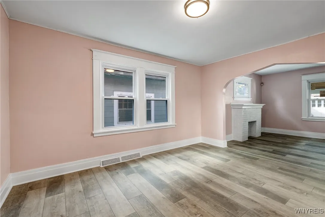 559 East Amherst Street, Buffalo, New York 14215, Buffalo, New York 14215, 4 Bedrooms Bedrooms, 7 Rooms Rooms,2 BathroomsBathrooms,Residential,For Sale,559 East Amherst Street, Buffalo, New York 14215,0,B1634786