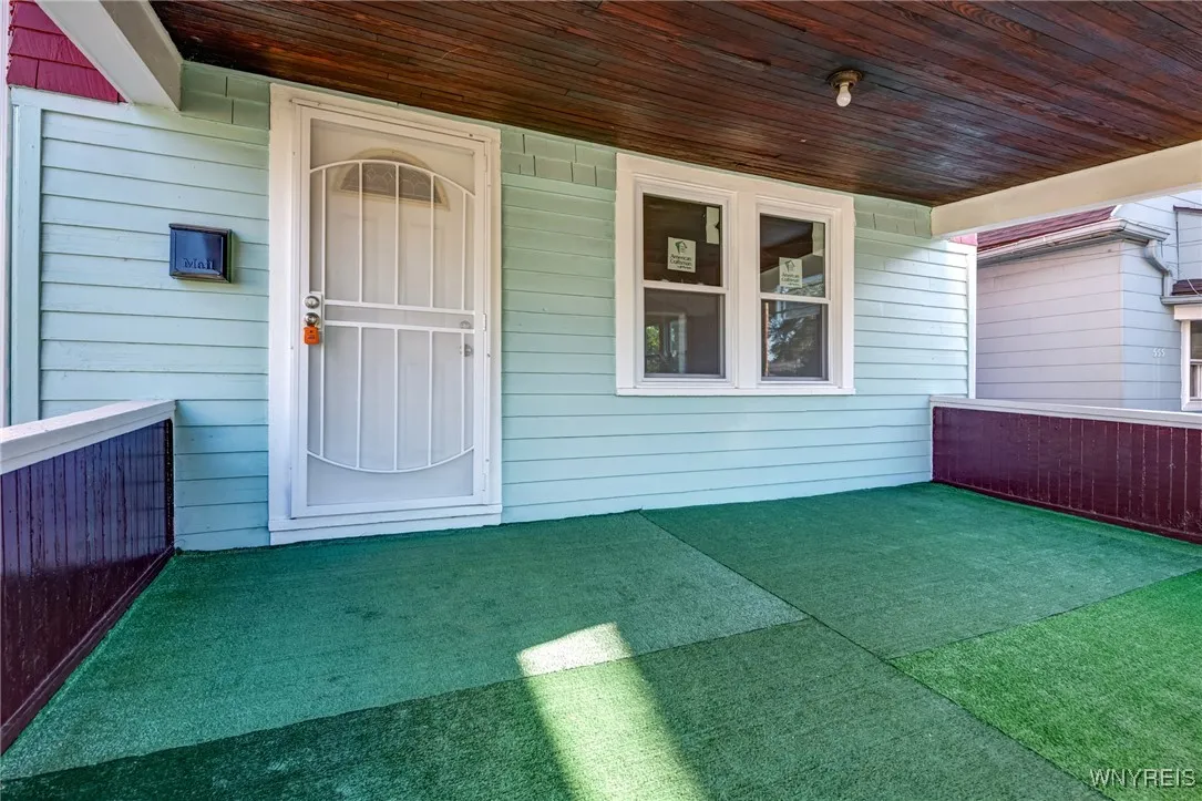559 East Amherst Street, Buffalo, New York 14215, Buffalo, New York 14215, 4 Bedrooms Bedrooms, 7 Rooms Rooms,2 BathroomsBathrooms,Residential,For Sale,559 East Amherst Street, Buffalo, New York 14215,0,B1634786