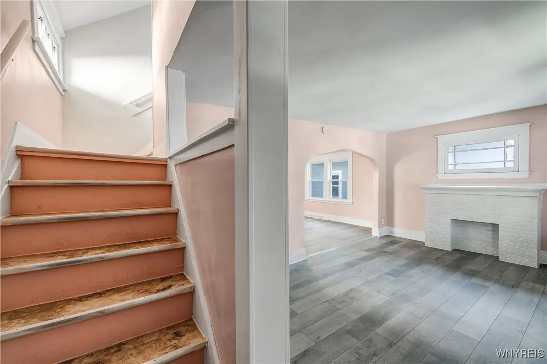 559 East Amherst Street, Buffalo, New York 14215, Buffalo, New York 14215, 4 Bedrooms Bedrooms, 7 Rooms Rooms,2 BathroomsBathrooms,Residential,For Sale,559 East Amherst Street, Buffalo, New York 14215,0,B1634786