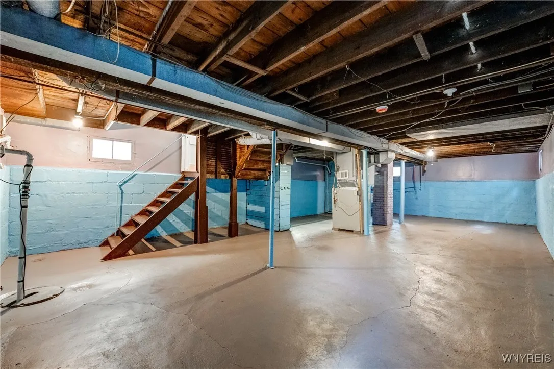 559 East Amherst Street, Buffalo, New York 14215, Buffalo, New York 14215, 4 Bedrooms Bedrooms, 7 Rooms Rooms,2 BathroomsBathrooms,Residential,For Sale,559 East Amherst Street, Buffalo, New York 14215,0,B1634786