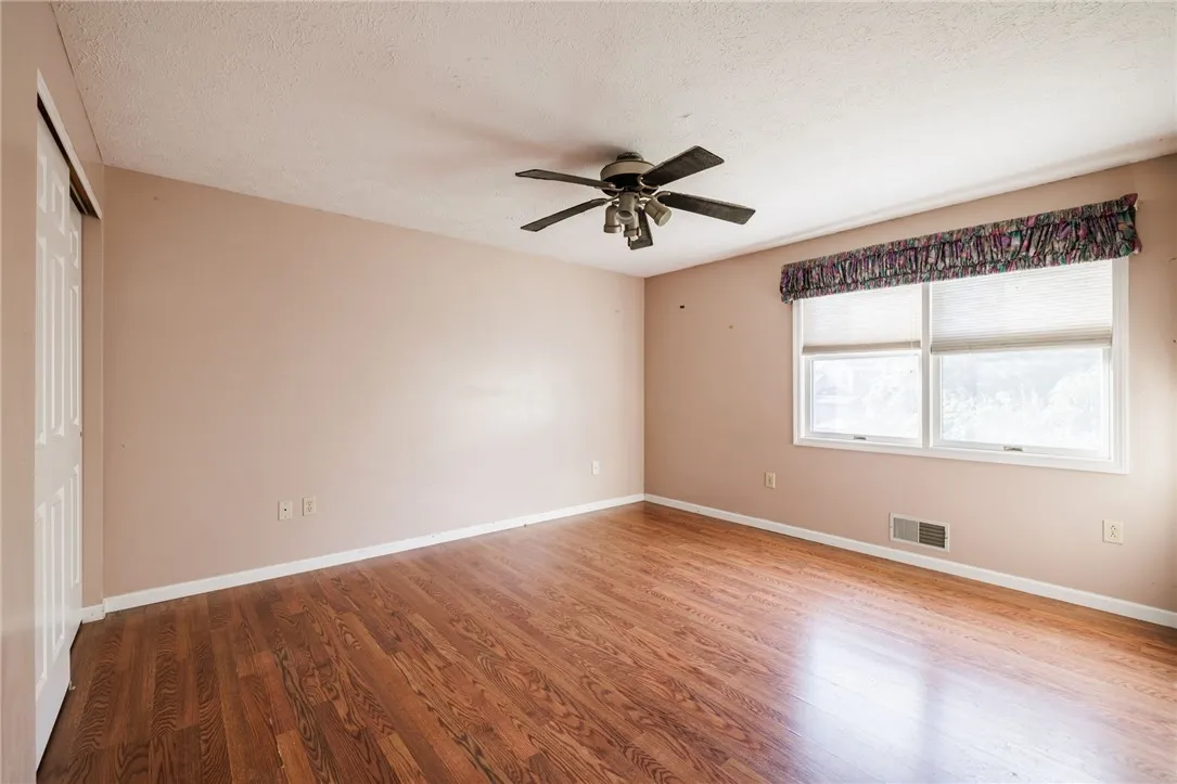 60 Jade Drive, Greece, New York 14626, Greece, New York 14626, 3 Bedrooms Bedrooms, 7 Rooms Rooms,1 BathroomBathrooms,Residential,For Sale,60 Jade Drive, Greece, New York 14626,0,R1634789
