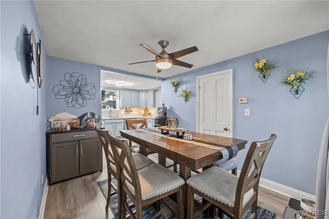 147 Central Boulevard, Cheektowaga, New York 14225, Cheektowaga, New York 14225, 3 Bedrooms Bedrooms, 6 Rooms Rooms,1 BathroomBathrooms,Residential,Closed,147 Central Boulevard, Cheektowaga, New York 14225,0,B1634698