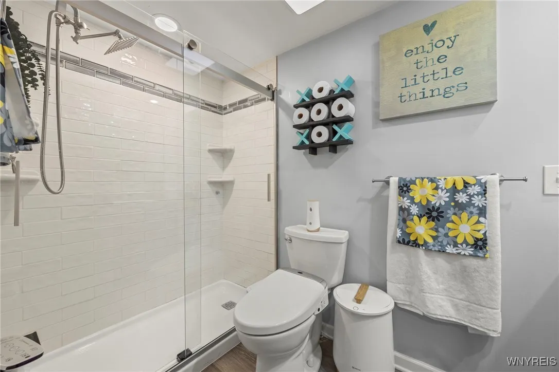 147 Central Boulevard, Cheektowaga, New York 14225, Cheektowaga, New York 14225, 3 Bedrooms Bedrooms, 6 Rooms Rooms,1 BathroomBathrooms,Residential,Closed,147 Central Boulevard, Cheektowaga, New York 14225,0,B1634698