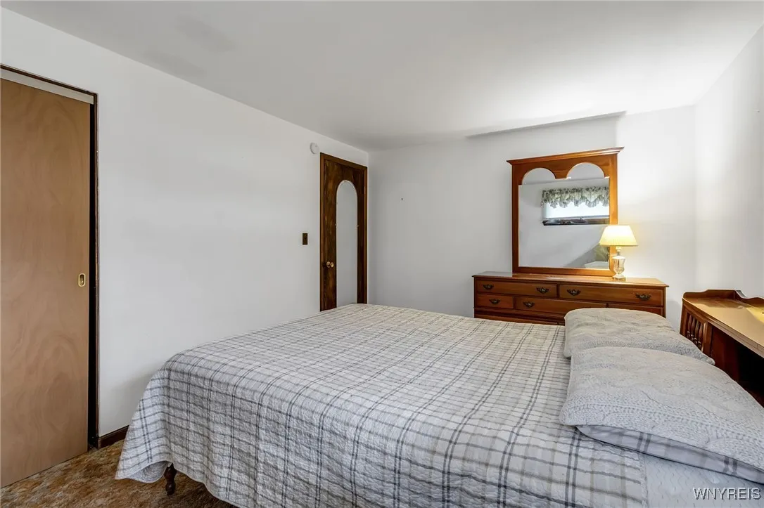 11 Santin Drive, Cheektowaga, New York 14225, Cheektowaga, New York 14225, 3 Bedrooms Bedrooms, 8 Rooms Rooms,2 BathroomsBathrooms,Residential,Closed,11 Santin Drive, Cheektowaga, New York 14225,0,B1632233