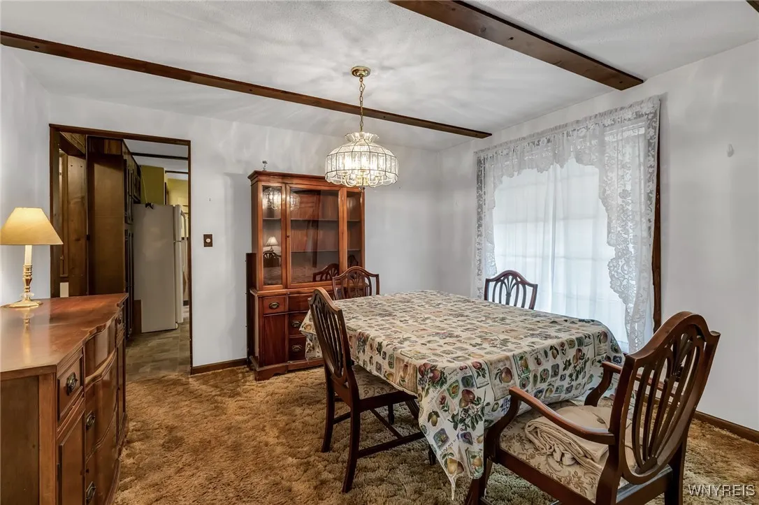 11 Santin Drive, Cheektowaga, New York 14225, Cheektowaga, New York 14225, 3 Bedrooms Bedrooms, 8 Rooms Rooms,2 BathroomsBathrooms,Residential,Closed,11 Santin Drive, Cheektowaga, New York 14225,0,B1632233