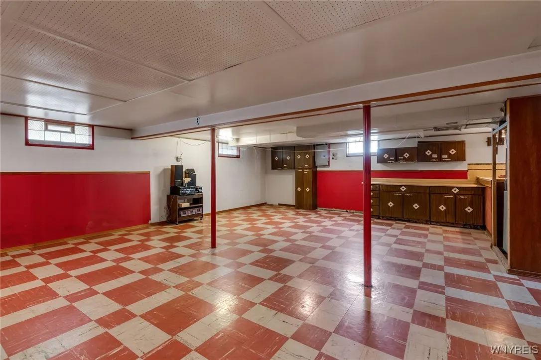 11 Santin Drive, Cheektowaga, New York 14225, Cheektowaga, New York 14225, 3 Bedrooms Bedrooms, 8 Rooms Rooms,2 BathroomsBathrooms,Residential,Closed,11 Santin Drive, Cheektowaga, New York 14225,0,B1632233