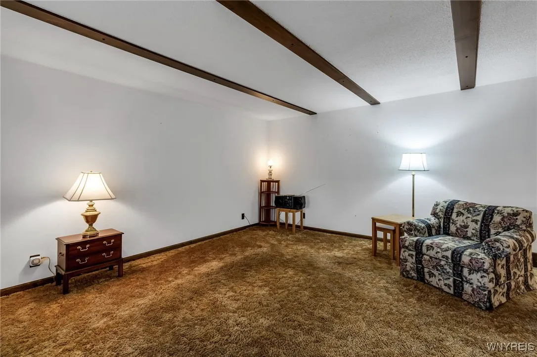 11 Santin Drive, Cheektowaga, New York 14225, Cheektowaga, New York 14225, 3 Bedrooms Bedrooms, 8 Rooms Rooms,2 BathroomsBathrooms,Residential,Closed,11 Santin Drive, Cheektowaga, New York 14225,0,B1632233