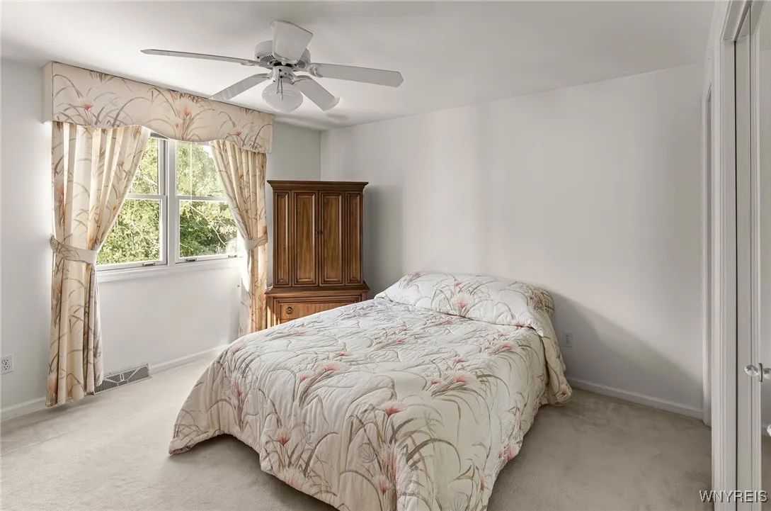 930 Hopkins Road H, Amherst, New York 14221, Amherst, New York 14221, 2 Bedrooms Bedrooms, 5 Rooms Rooms,2 BathroomsBathrooms,Residential,For Sale,930 Hopkins Road H, Amherst, New York 14221,0,B1634543