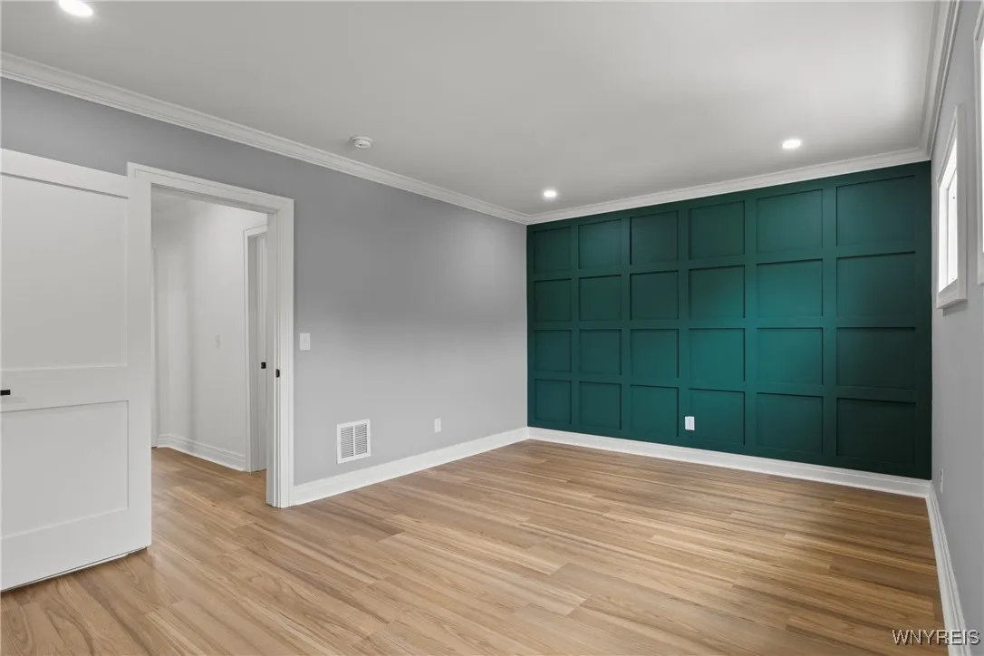 42 Frontenac Avenue, Buffalo, New York 14216, Buffalo, New York 14216, 4 Bedrooms Bedrooms, 10 Rooms Rooms,2 BathroomsBathrooms,Residential,For Sale,42 Frontenac Avenue, Buffalo, New York 14216,0,B1634750