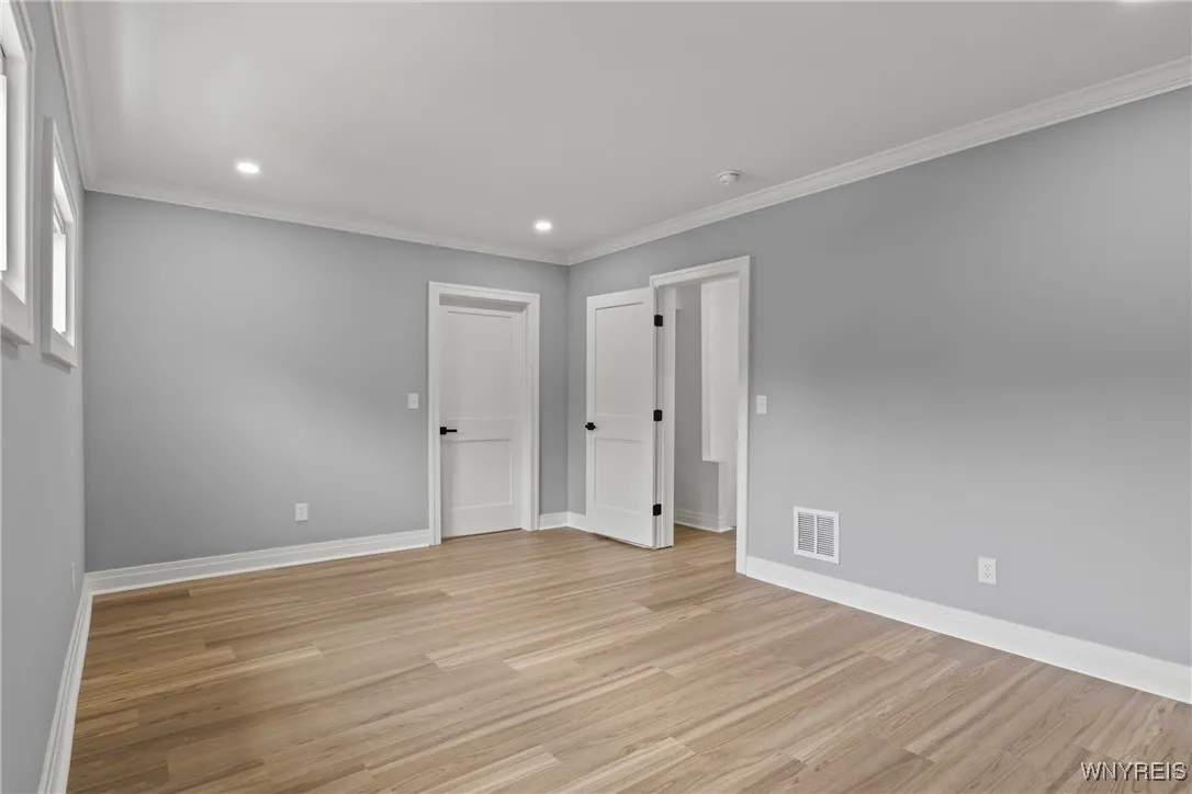 42 Frontenac Avenue, Buffalo, New York 14216, Buffalo, New York 14216, 4 Bedrooms Bedrooms, 10 Rooms Rooms,2 BathroomsBathrooms,Residential,For Sale,42 Frontenac Avenue, Buffalo, New York 14216,0,B1634750
