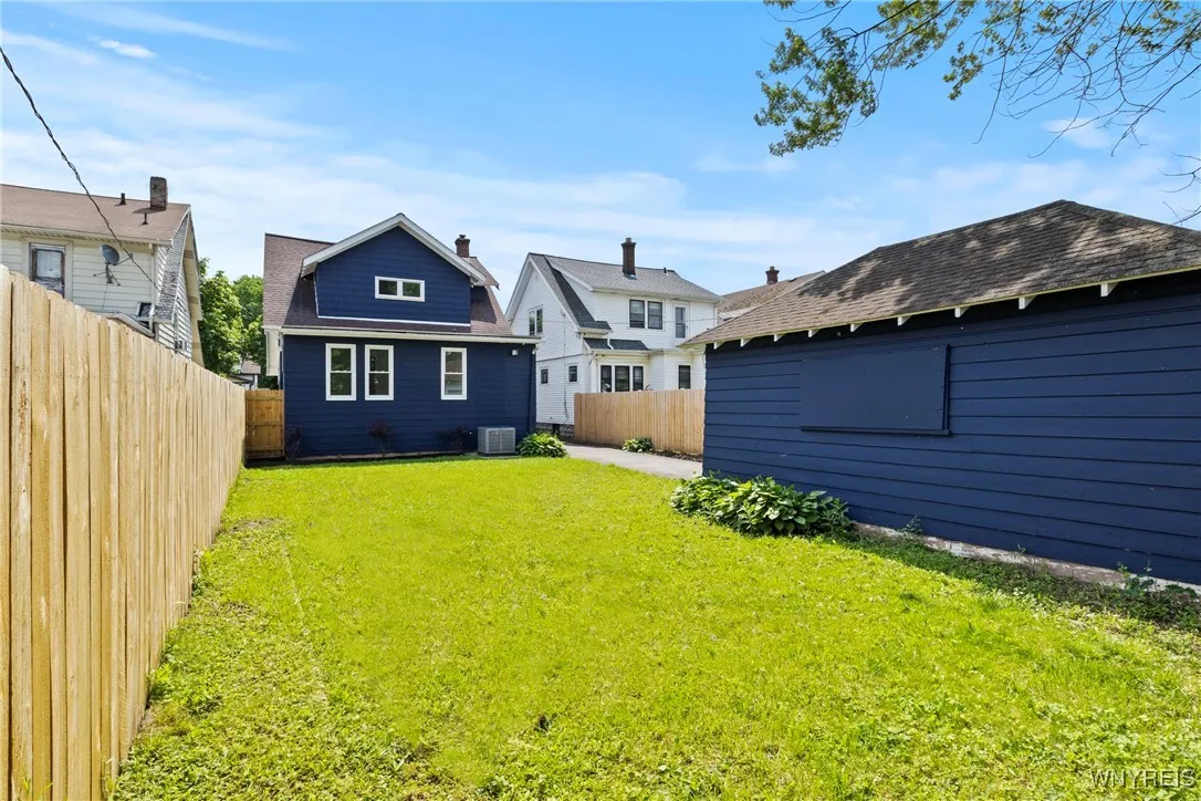 42 Frontenac Avenue, Buffalo, New York 14216, Buffalo, New York 14216, 4 Bedrooms Bedrooms, 10 Rooms Rooms,2 BathroomsBathrooms,Residential,For Sale,42 Frontenac Avenue, Buffalo, New York 14216,0,B1634750