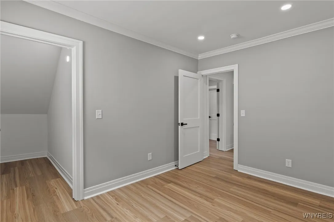 42 Frontenac Avenue, Buffalo, New York 14216, Buffalo, New York 14216, 4 Bedrooms Bedrooms, 10 Rooms Rooms,2 BathroomsBathrooms,Residential,For Sale,42 Frontenac Avenue, Buffalo, New York 14216,0,B1634750