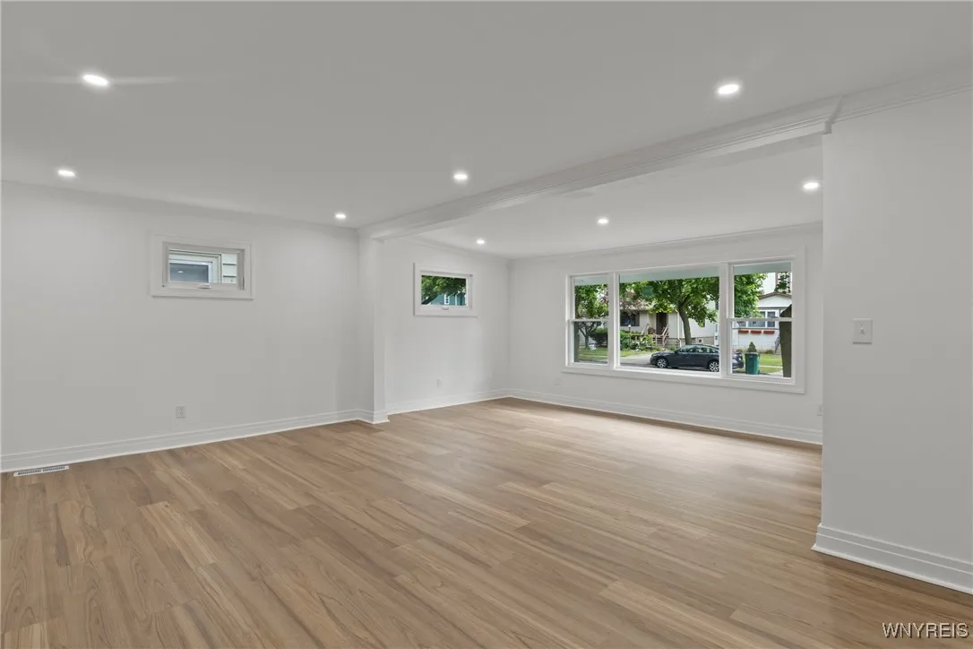 42 Frontenac Avenue, Buffalo, New York 14216, Buffalo, New York 14216, 4 Bedrooms Bedrooms, 10 Rooms Rooms,2 BathroomsBathrooms,Residential,For Sale,42 Frontenac Avenue, Buffalo, New York 14216,0,B1634750