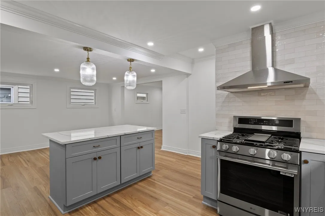 42 Frontenac Avenue, Buffalo, New York 14216, Buffalo, New York 14216, 4 Bedrooms Bedrooms, 10 Rooms Rooms,2 BathroomsBathrooms,Residential,For Sale,42 Frontenac Avenue, Buffalo, New York 14216,0,B1634750