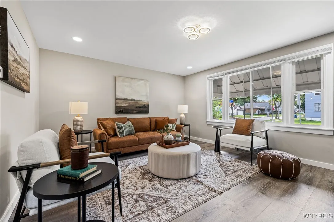 212 Easton Avenue, Buffalo, New York 14215, Buffalo, New York 14215, 4 Bedrooms Bedrooms, 7 Rooms Rooms,1 BathroomBathrooms,Residential,For Sale,212 Easton Avenue, Buffalo, New York 14215,0,B1628653