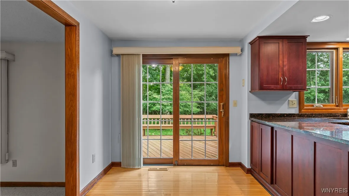 131 Daven Drive, Amherst, New York 14068, Amherst, New York 14068, 3 Bedrooms Bedrooms, 7 Rooms Rooms,1 BathroomBathrooms,Residential,Closed,131 Daven Drive, Amherst, New York 14068,0,B1634695