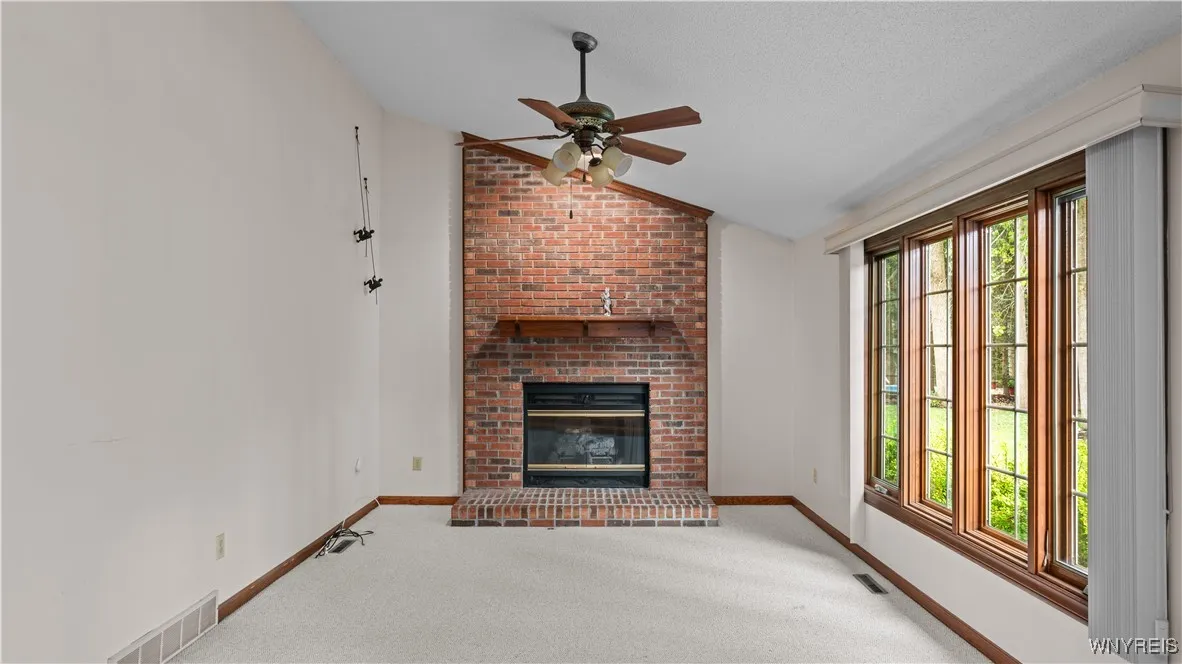 131 Daven Drive, Amherst, New York 14068, Amherst, New York 14068, 3 Bedrooms Bedrooms, 7 Rooms Rooms,1 BathroomBathrooms,Residential,Closed,131 Daven Drive, Amherst, New York 14068,0,B1634695