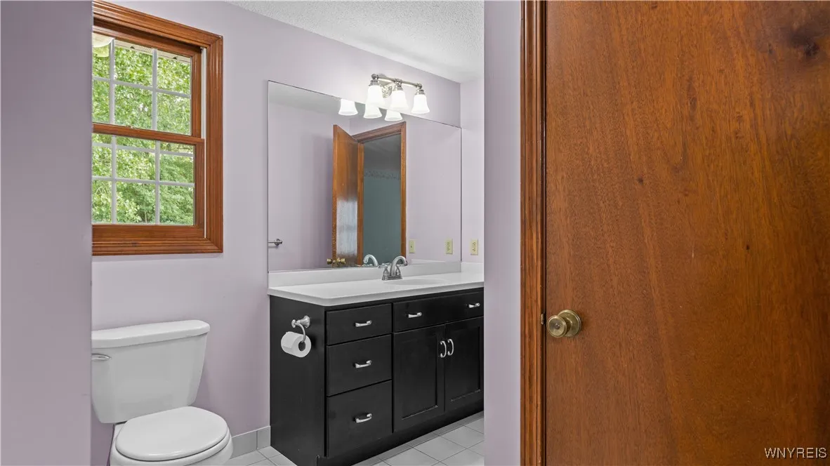 131 Daven Drive, Amherst, New York 14068, Amherst, New York 14068, 3 Bedrooms Bedrooms, 7 Rooms Rooms,1 BathroomBathrooms,Residential,Closed,131 Daven Drive, Amherst, New York 14068,0,B1634695