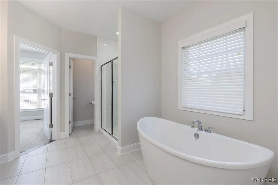 Relax and unwind in this luxurious soaker tub