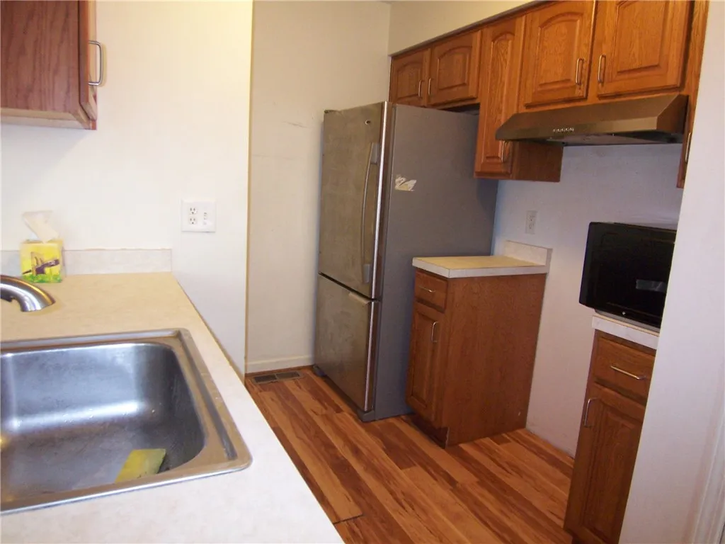 124 Milrace Dr, East Rochester, New York 14445, East Rochester, New York 14445, 2 Bedrooms Bedrooms, 4 Rooms Rooms,1 BathroomBathrooms,Residential,Closed,124 Milrace Dr, East Rochester, New York 14445,0,R1634239