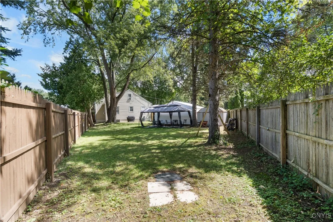 121 Herbert Street, Cicero, New York 13212, Cicero, New York 13212, 4 Bedrooms Bedrooms, 9 Rooms Rooms,1 BathroomBathrooms,Residential,For Sale,121 Herbert Street, Cicero, New York 13212,0,S1634092