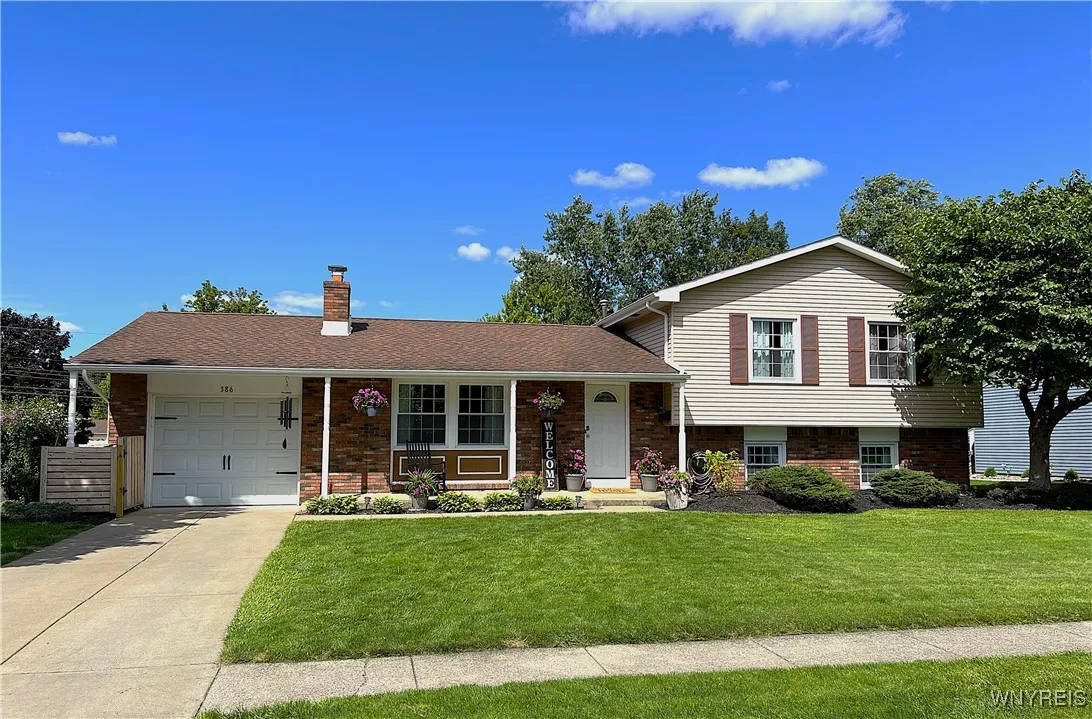 386 Woodward Crescent, West Seneca, New York 14224, West Seneca, New York 14224, 3 Bedrooms Bedrooms, 6 Rooms Rooms,2 BathroomsBathrooms,Residential,For Sale,386 Woodward Crescent, West Seneca, New York 14224,0,B1634151