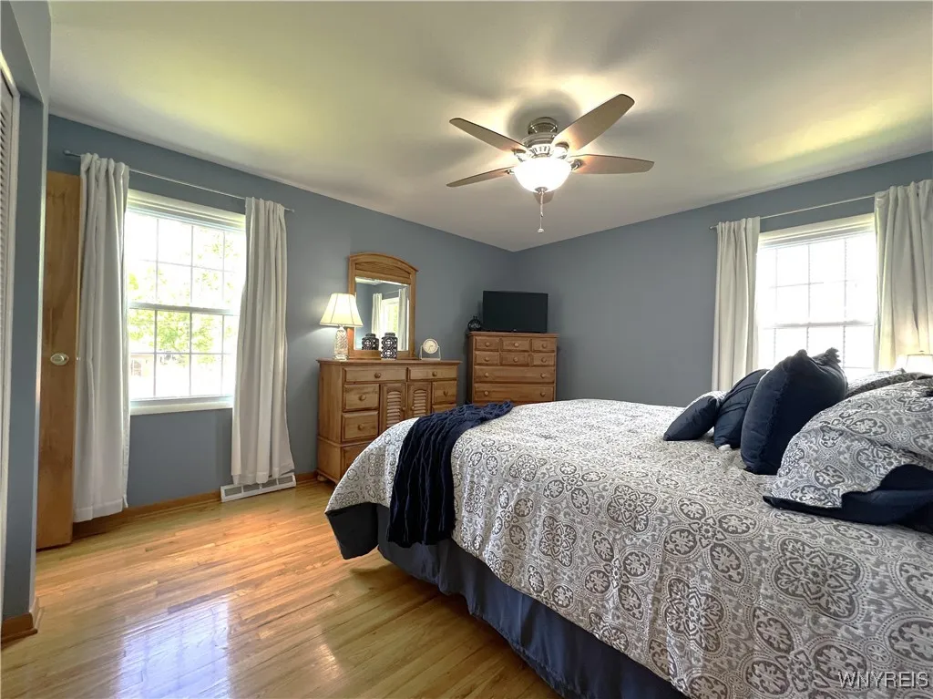 386 Woodward Crescent, West Seneca, New York 14224, West Seneca, New York 14224, 3 Bedrooms Bedrooms, 6 Rooms Rooms,2 BathroomsBathrooms,Residential,For Sale,386 Woodward Crescent, West Seneca, New York 14224,0,B1634151