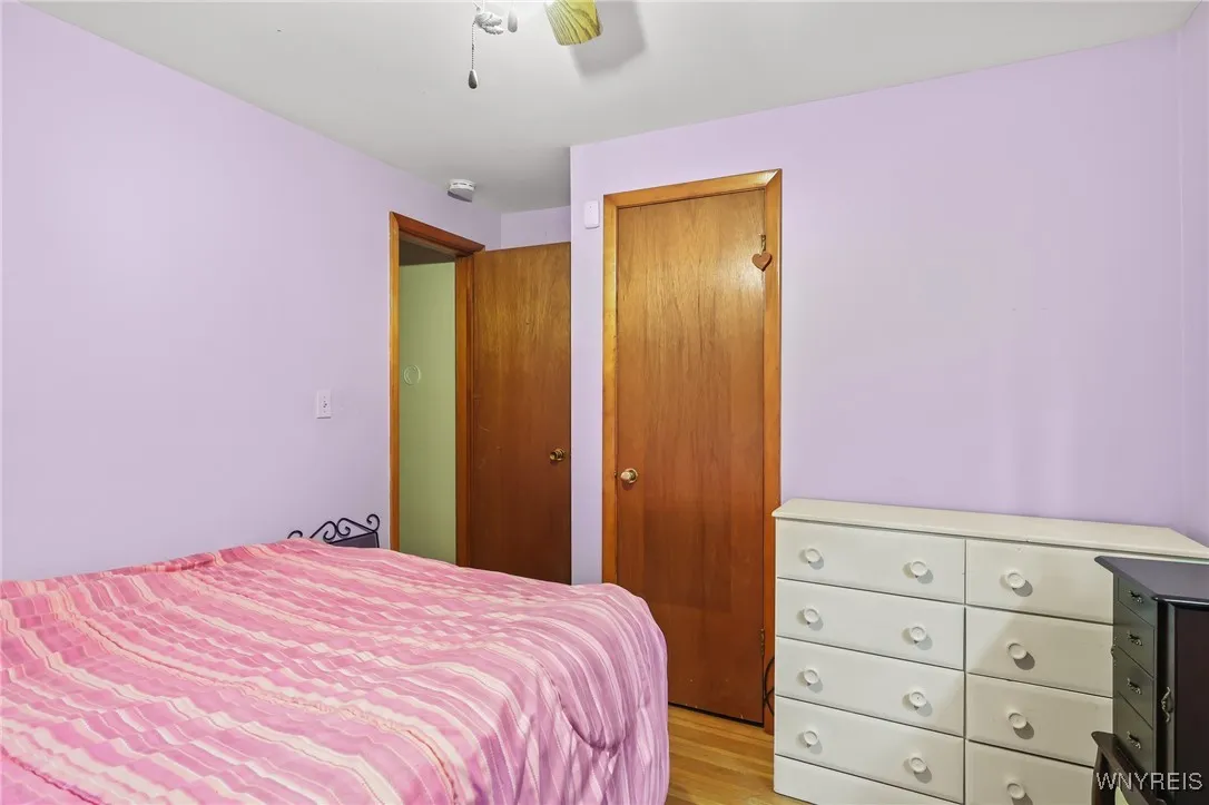 Bedroom 3 (1st floor)