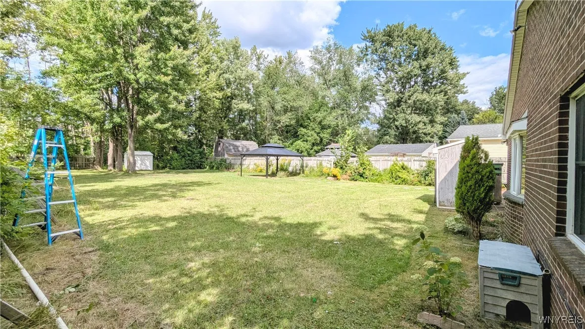 676 North Ellicott Creek Road, Amherst, New York 1, Amherst, New York 14228, 3 Bedrooms Bedrooms, 9 Rooms Rooms,3 BathroomsBathrooms,Residential,For Sale,676 North Ellicott Creek Road, Amherst, New York 1,0,B1634333