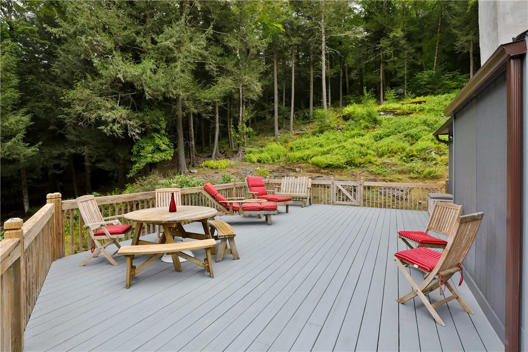 240 Beeman Hill Road, Middletown, New York 12455, Middletown, New York 12455, 2 Bedrooms Bedrooms, 5 Rooms Rooms,1 BathroomBathrooms,Residential,Closed,240 Beeman Hill Road, Middletown, New York 12455,0,R1634534