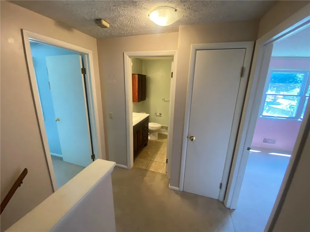 77 Cascade Road, Henrietta, New York 14586, Henrietta, New York 14586, 3 Bedrooms Bedrooms, 9 Rooms Rooms,1 BathroomBathrooms,Residential Lease,For Rent,77 Cascade Road, Henrietta, New York 14586,0,R1633427