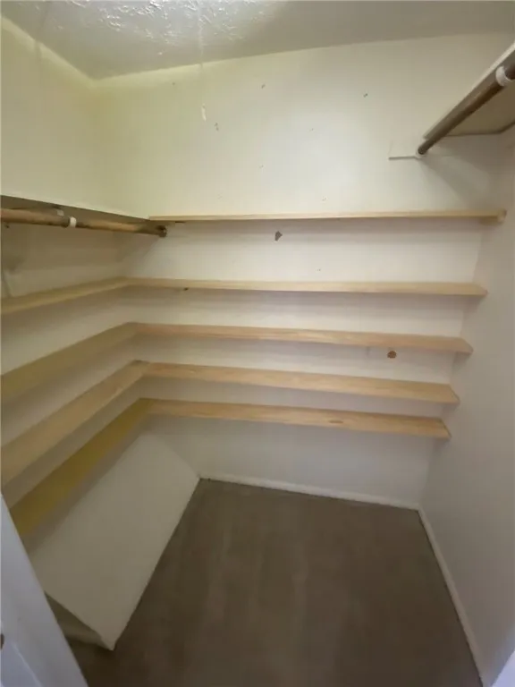 77 Cascade Road, Henrietta, New York 14586, Henrietta, New York 14586, 3 Bedrooms Bedrooms, 9 Rooms Rooms,1 BathroomBathrooms,Residential Lease,For Rent,77 Cascade Road, Henrietta, New York 14586,0,R1633427