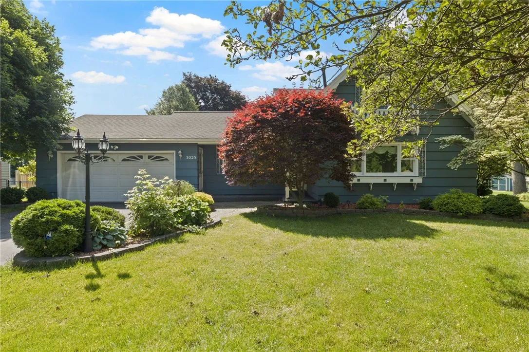 3025 Chili Ave Avenue, Chili, New York 14624, Chili, New York 14624, 4 Bedrooms Bedrooms, 8 Rooms Rooms,2 BathroomsBathrooms,Residential,Closed,3025 Chili Ave Avenue, Chili, New York 14624,0,R1634837