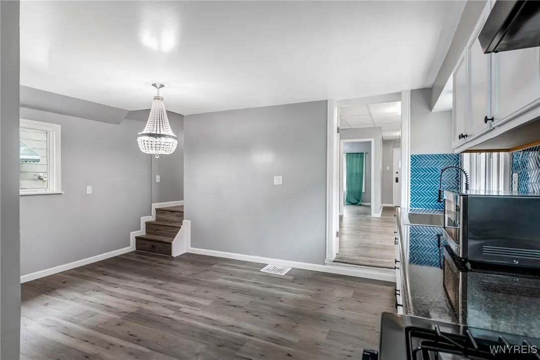 54 Roma Avenue, Buffalo, New York 14215, Buffalo, New York 14215, 3 Bedrooms Bedrooms, 9 Rooms Rooms,1 BathroomBathrooms,Residential,For Sale,54 Roma Avenue, Buffalo, New York 14215,0,B1634779