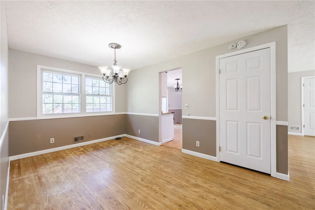 654 English Road, Greece, New York 14616, Greece, New York 14616, 4 Bedrooms Bedrooms, 10 Rooms Rooms,3 BathroomsBathrooms,Residential,For Sale,654 English Road, Greece, New York 14616,0,R1634833