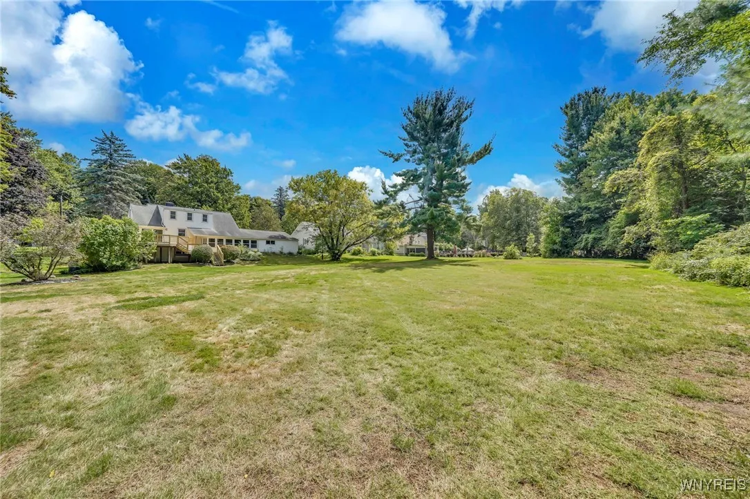 33 Larned Lane, Orchard Park, New York 14127, Orchard Park, New York 14127, 3 Bedrooms Bedrooms, 10 Rooms Rooms,2 BathroomsBathrooms,Residential,For Sale,33 Larned Lane, Orchard Park, New York 14127,0,B1633549