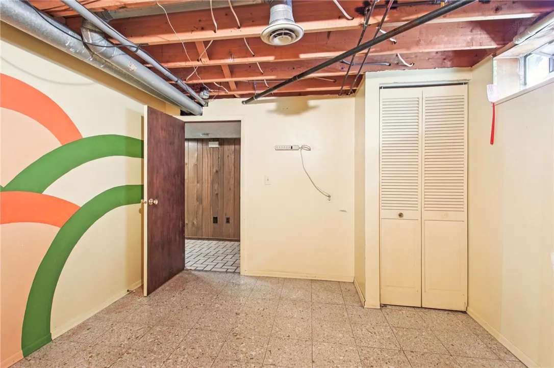166 Andiron Lane, Greece, New York 14612, Greece, New York 14612, 3 Bedrooms Bedrooms, 6 Rooms Rooms,2 BathroomsBathrooms,Residential,For Sale,166 Andiron Lane, Greece, New York 14612,0,R1631943