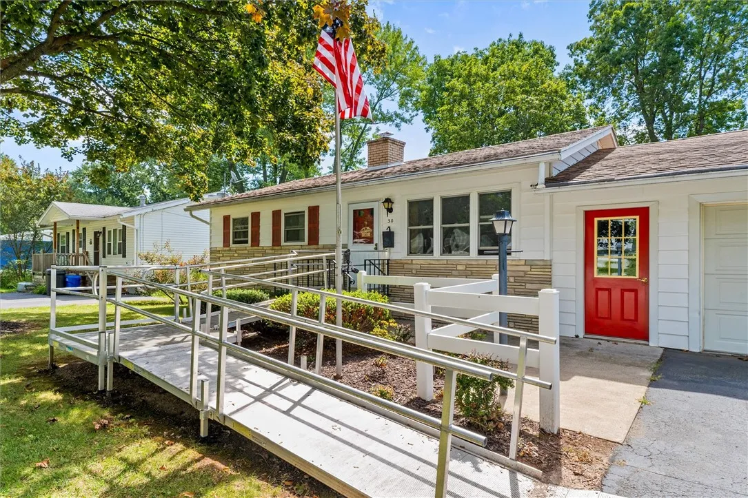 30 East Parkway, Victor, New York 14564, Victor, New York 14564, 3 Bedrooms Bedrooms, 6 Rooms Rooms,1 BathroomBathrooms,Residential,Closed,30 East Parkway, Victor, New York 14564,0,R1632294