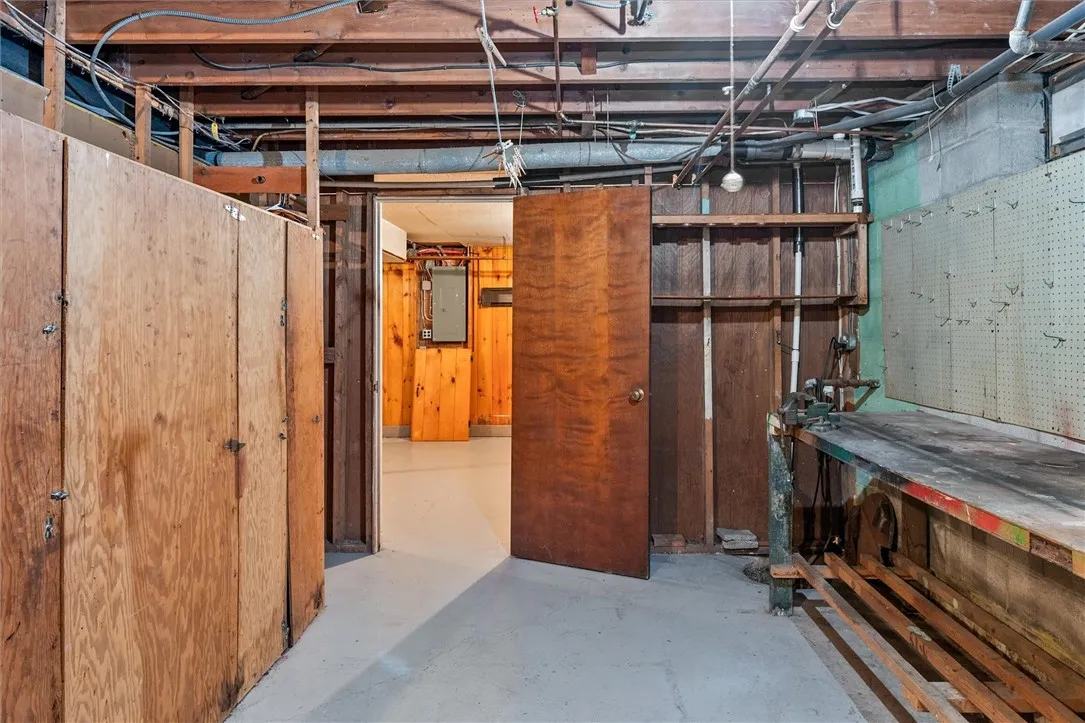 30 East Parkway, Victor, New York 14564, Victor, New York 14564, 3 Bedrooms Bedrooms, 6 Rooms Rooms,1 BathroomBathrooms,Residential,Closed,30 East Parkway, Victor, New York 14564,0,R1632294