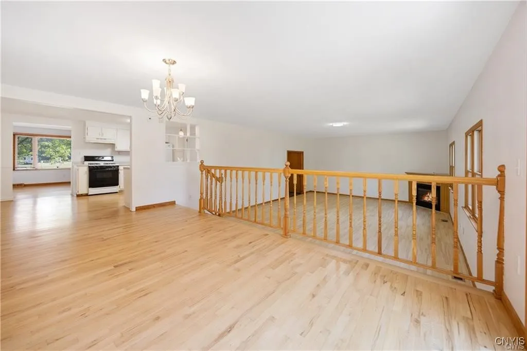 Dining area looking into familyroom