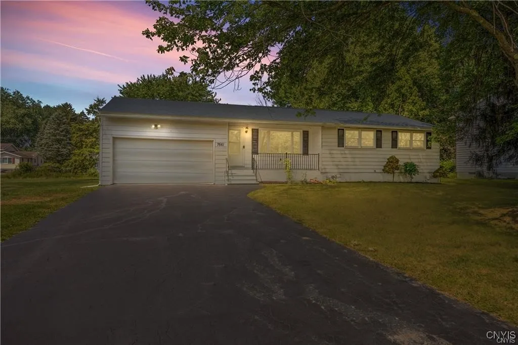 7661 Totman Road, Cicero, New York 13212, Cicero, New York 13212, 3 Bedrooms Bedrooms, 9 Rooms Rooms,2 BathroomsBathrooms,Residential,Closed,7661 Totman Road, Cicero, New York 13212,0,S1634871