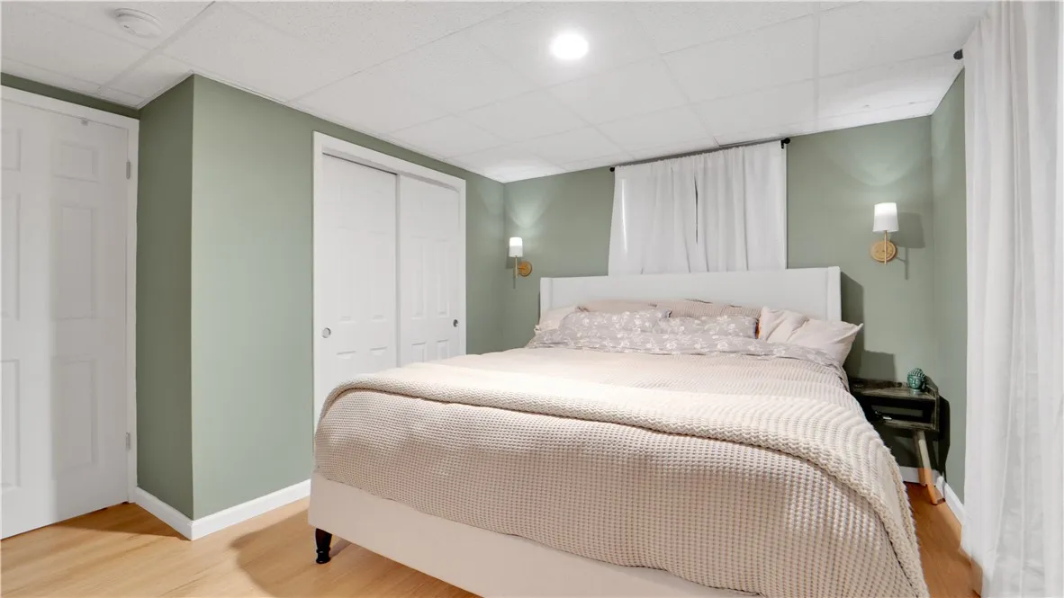 16 Post Hill Drive, Henrietta, New York 14623, Henrietta, New York 14623, 4 Bedrooms Bedrooms, 8 Rooms Rooms,2 BathroomsBathrooms,Residential,Closed,16 Post Hill Drive, Henrietta, New York 14623,0,R1632422