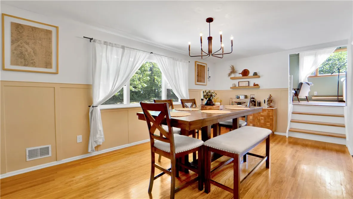 16 Post Hill Drive, Henrietta, New York 14623, Henrietta, New York 14623, 4 Bedrooms Bedrooms, 8 Rooms Rooms,2 BathroomsBathrooms,Residential,Closed,16 Post Hill Drive, Henrietta, New York 14623,0,R1632422